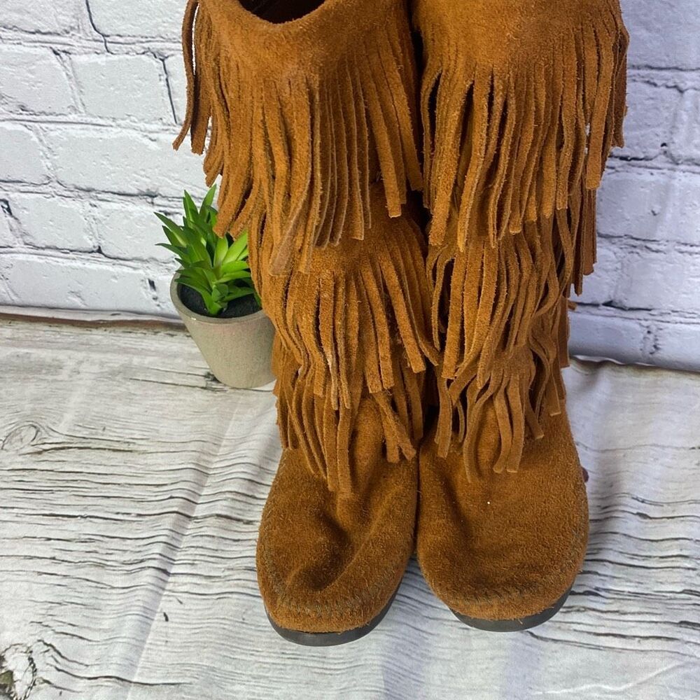 Minnetonka 3 Layer Fringe Suede Boot Size 7 Brown - image 2